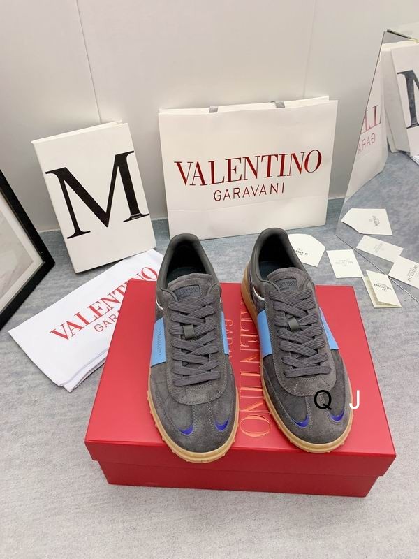 Valentino Men's Shoes 72